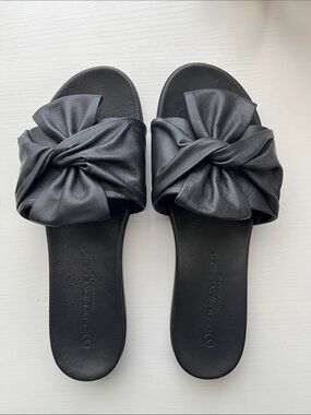 Unity in Diversity Black Knotted Slide Sandals